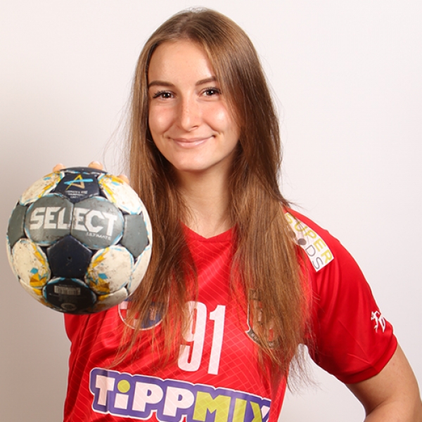 Petra Gajdos