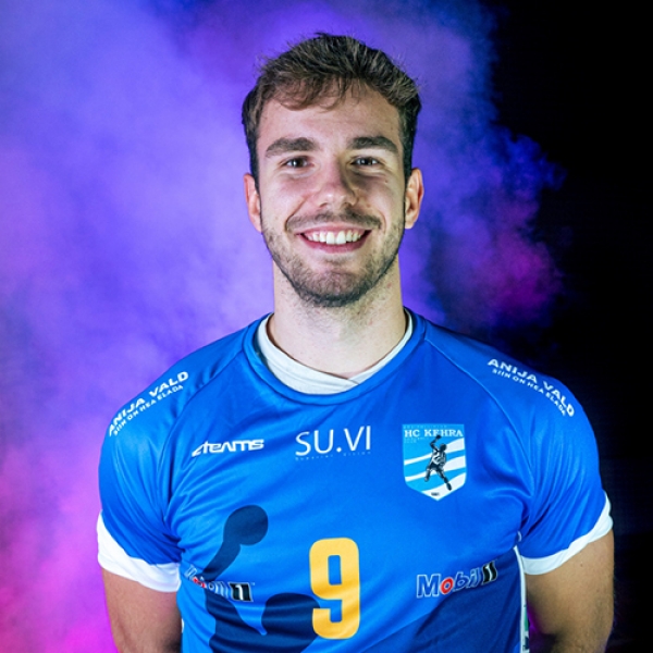 Maksim Tanner Mc Cauley