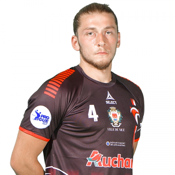 Léo  Fauvet